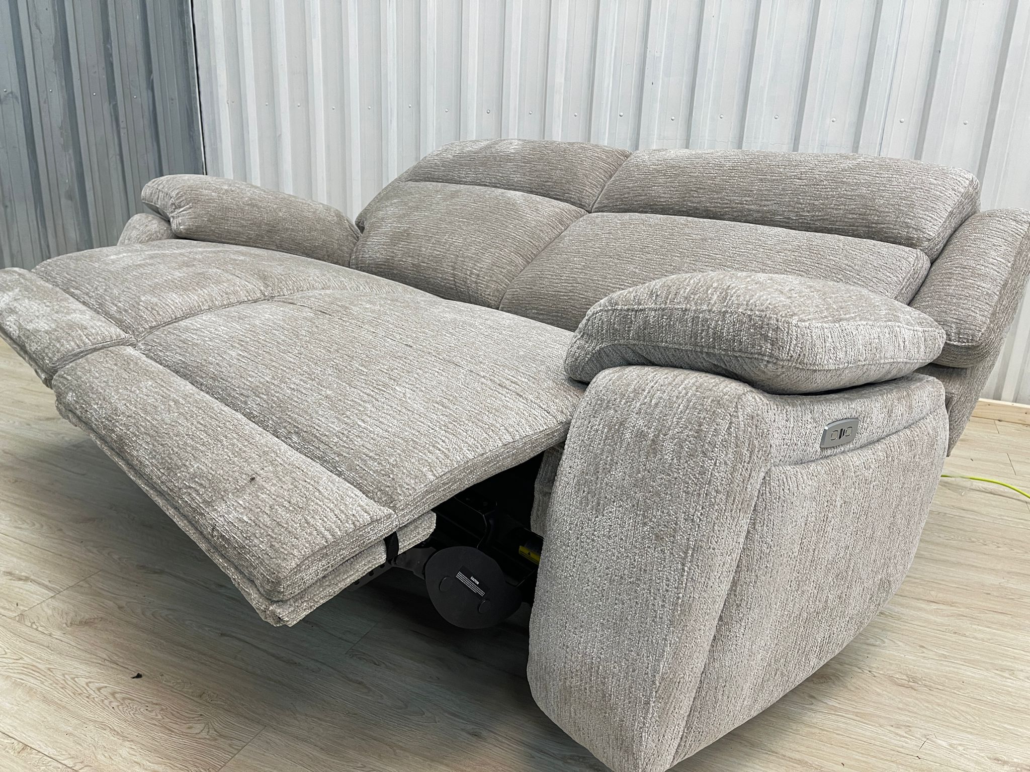 Oak furnitureland Emerson 3 Seater Electric Recliner in Natural Luxe Fabric