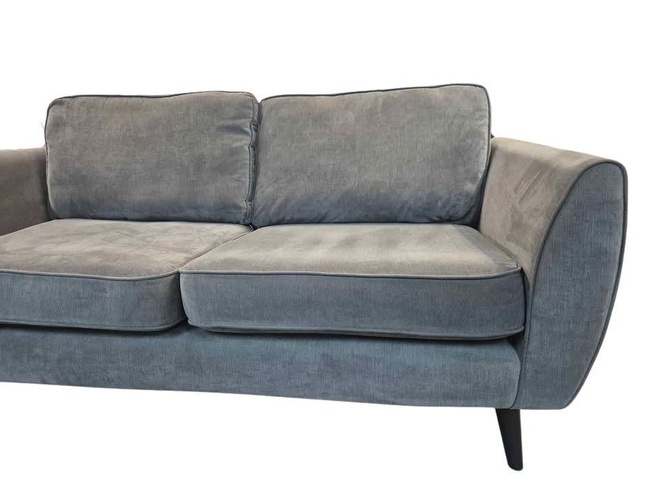DFS Aurora Graphite Plaza 3 Seater